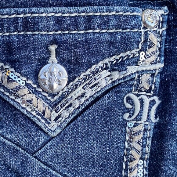 Miss Me Curvy Boot Denim Jeans Sz 27 Rhinestone Western Statement Mid-Rise - Picture 8 of 16